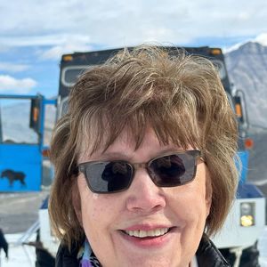 Meet your Posher, Eileen